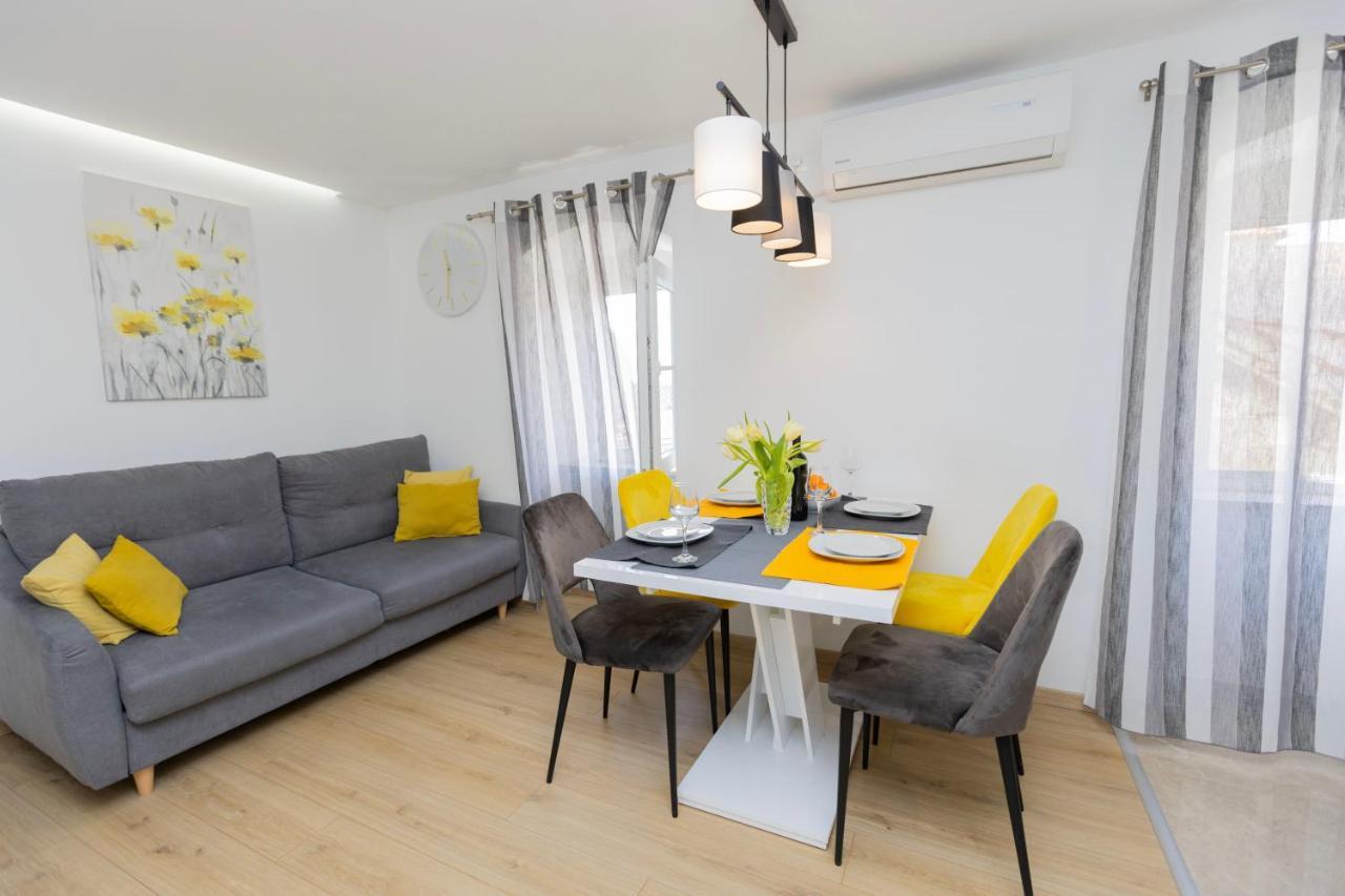 Modern Cozy Apartment Bonnie In Center Of Split. Exterior photo